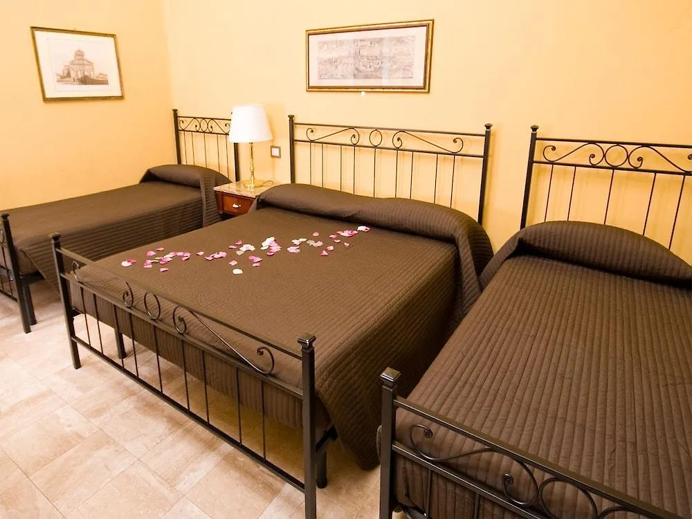Hotel Pisa Tower