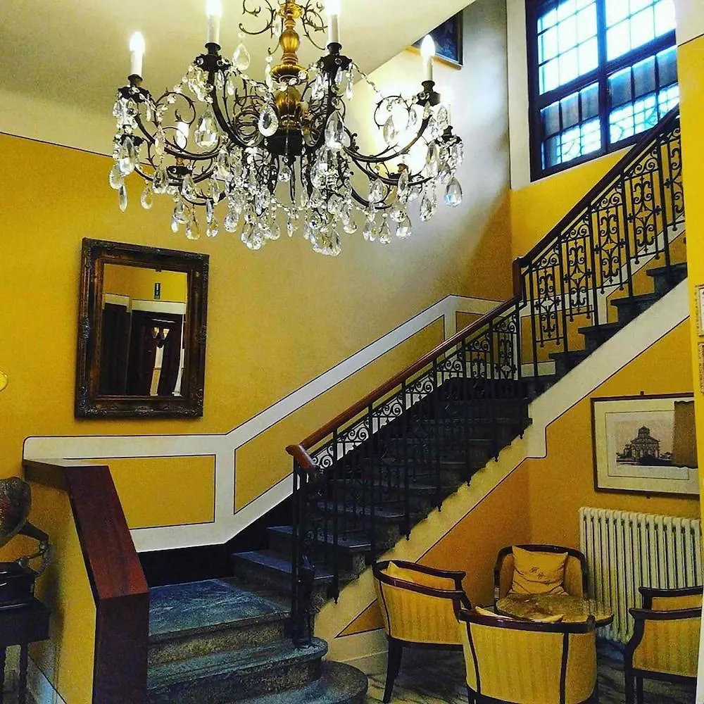 Hotel Pisa Tower Italy