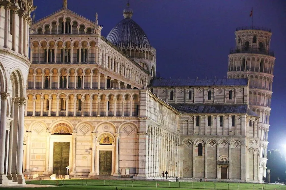 Hotel Pisa Tower